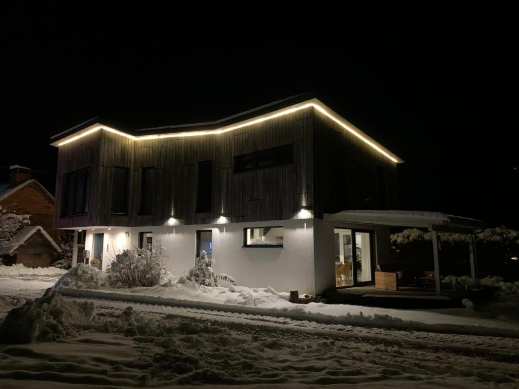 Modernes Ferienhaus Im Schwarzwald Freiamt Exterior foto